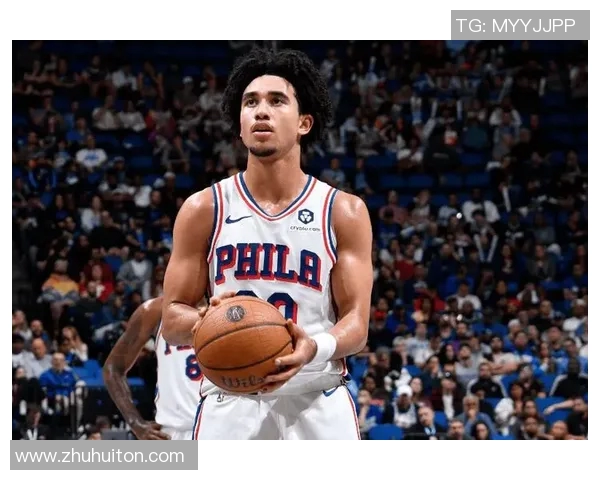 德阿隆福克斯的崛起与未来展望：从新秀到球队核心的蜕变之路